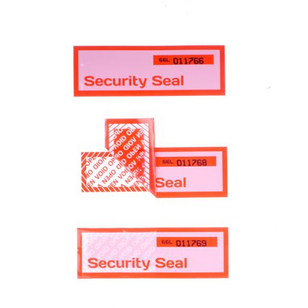Security label geperforeerd